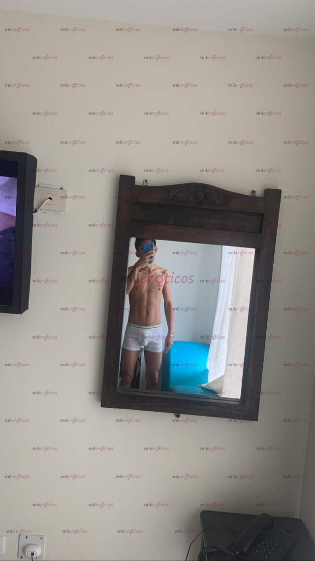 FOTOS DE ROMPECULOS CON BUENA VERGA DISCRECIÓN Y COMPLACIENTE