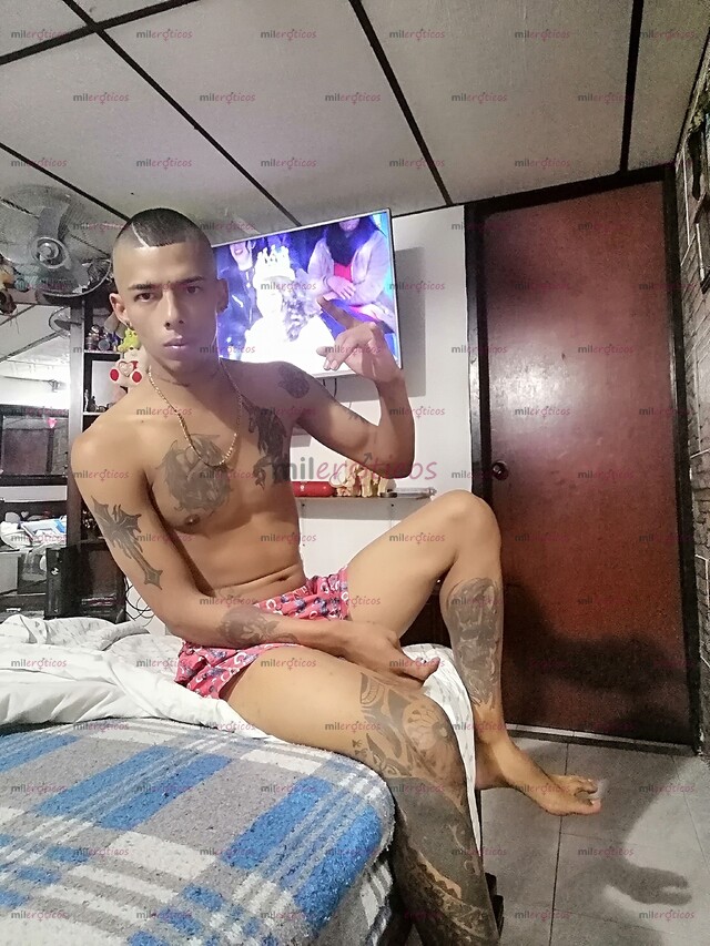 FOTOS DE MACHITOS TOP! CON . APT PRIVADO.. VERGONES Y CULONES! 100% REAL