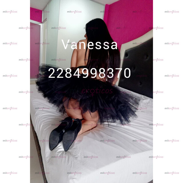 FOTOS DE BUSCAS BELLEZA ? JUVENTUD? EROTISMO SOY TODO VANESSA INOLVIDABLE