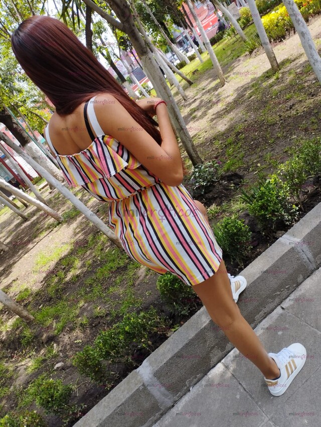 FOTOS DE SEXI MORENA, SUPER ARDIENTE QUE TE HARA DISFRUTAR