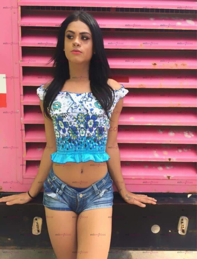 FOTOS DE LA MUÑECA DE FUEGO ARDIENTE DISPONIBLE PARA VENTA DE CONTENIDO Y VIDEOLLAMADA