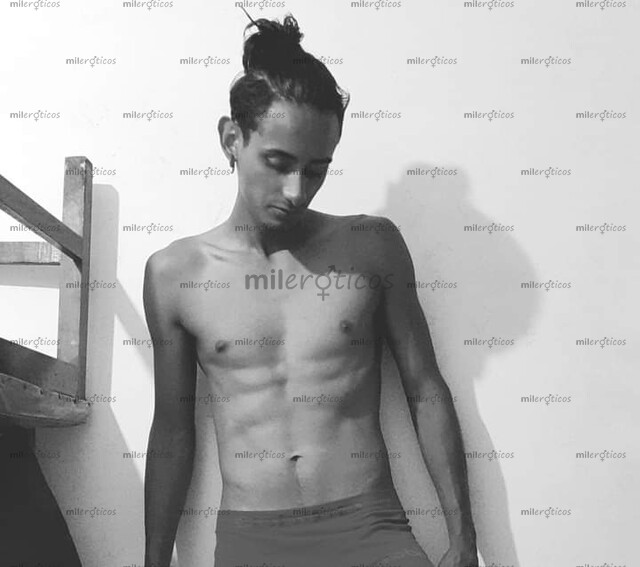 FOTOS DE MCFLY ROMAN ESTE ES MI NÚMERO 4924019321