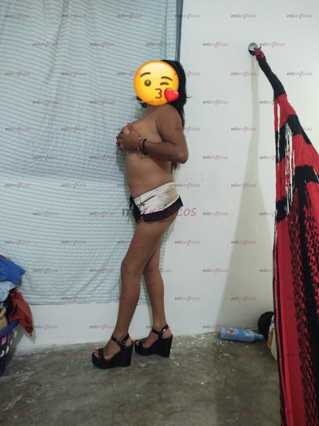 FOTOS DE FLAKITA SEXI CACHONDA CON GANAS DE HACERTE VENIR DE UNA RICA MAMADA