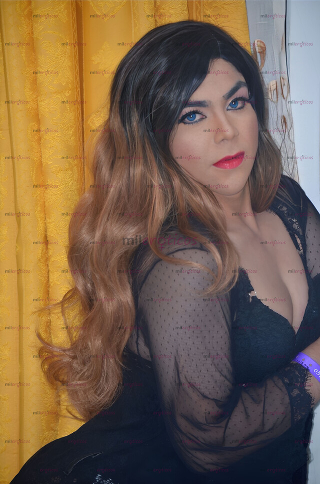 FOTOS DE POR PRIMERA VEZ EN TU CIUDAD ALEXA COMPLACIENTE