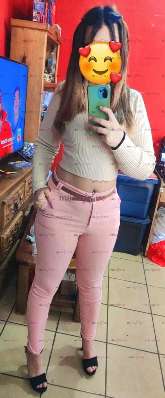 FOTOS DE UNA CHICA EDUCADA, SEXY Y REAL Y MUY MUY COMPLACIENTE.