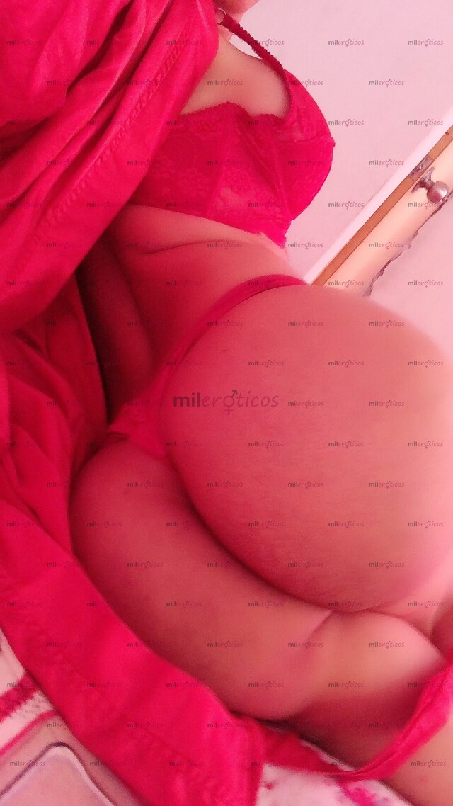 FOTOS DE MODELO EXÓTICA PELINEGRA DISPUESTA A COMPLACERTE