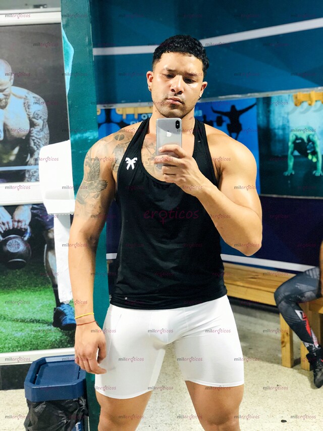 FOTOS DE JOVEN 24 AÑOS MODEL CON GANAS DE COMPLACERTE