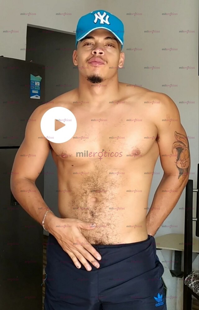 FOTOS DE LATINO VERGON. DESCOMPLICADO. ACTIVO LECHERO FULL PAROLO