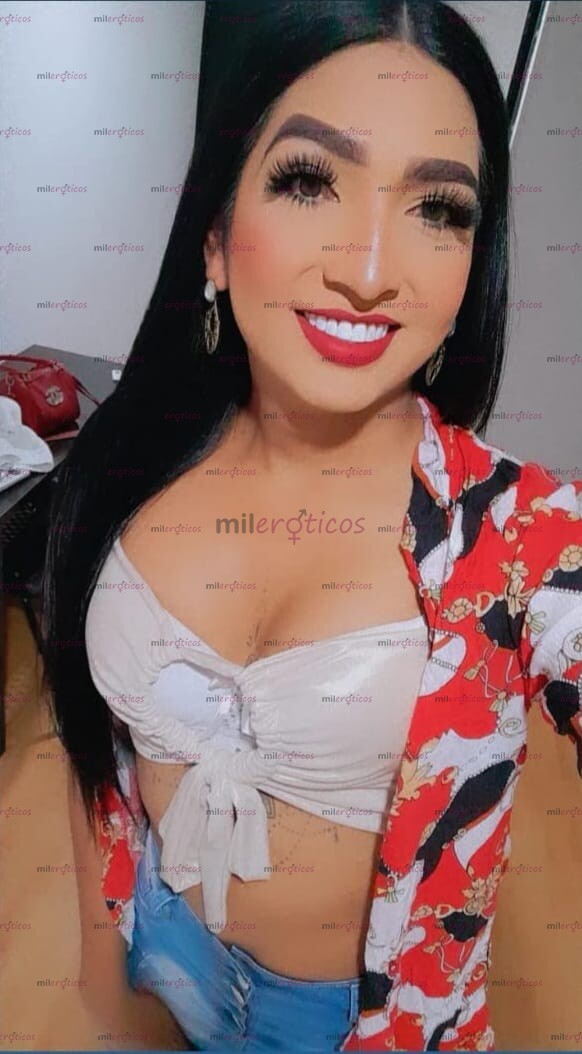 FOTOS DE 24CM BELLA JOVENCITA DOTADA MUY JUGUETONA Y CON MUCHA LECHE PARA TI...