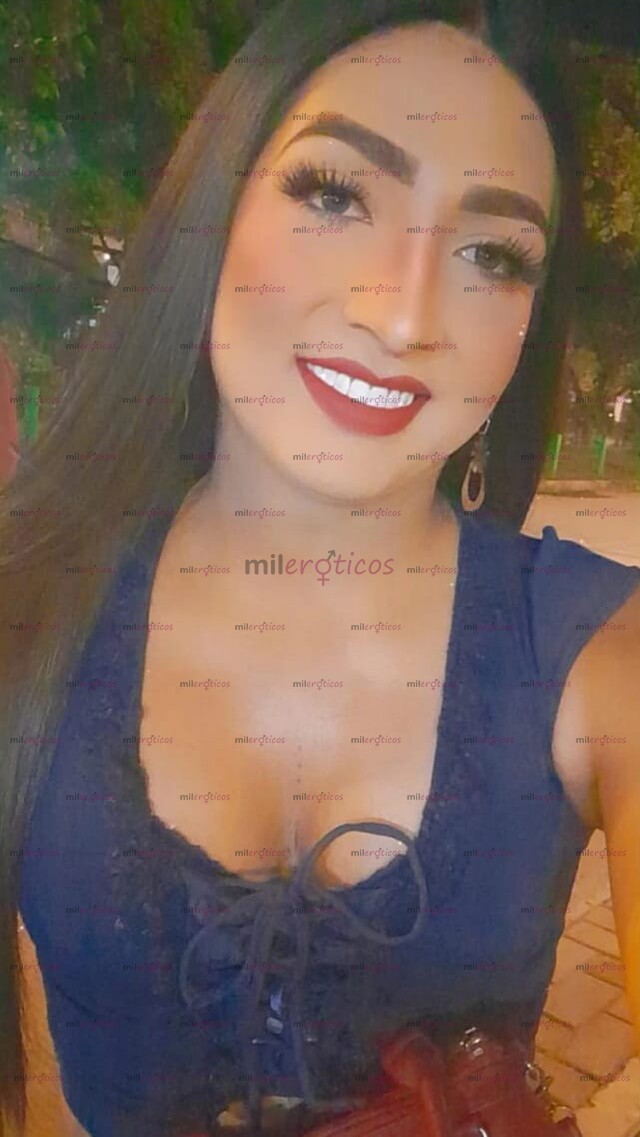 FOTOS DE 24CM LLEGUÉ DE NUEVO CON EL BOOM EN EL CENTRO EXOTICA COMPLACIENTE BESO NEGRO