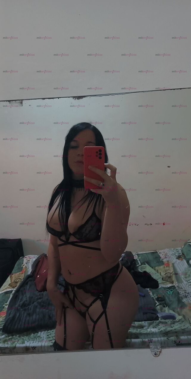 FOTOS DE SEXY ARDIENTE DOMINANTE EN LA CAMA ESCRÍBAME AL WHATSAPP 3202353454