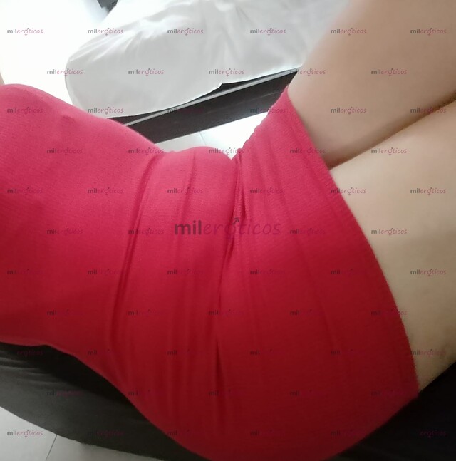 FOTOS DE LENGUITA JUGUETONA CON UN RICO TRASERO PARA COMPLACERTE..