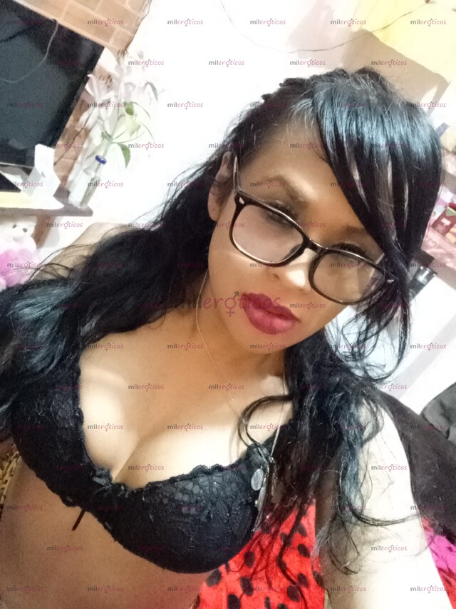 FOTOS DE SÚPER DISPONIBLE AYLIN QUE TE ARA UN RIKO ORAL PROFUNDO