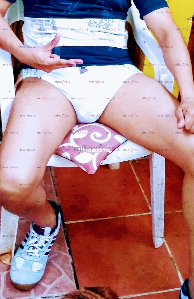 FOTOS DE LUIS ENRIQUE MACHO GUAPO MUY VERGON DEPORTISTA. SERVICIO INTIMO PARA MUJERES