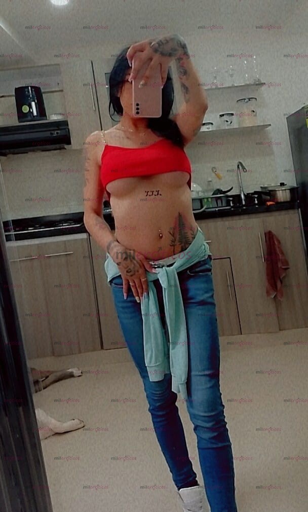 FOTOS DE MUJER TRANS SENOS OPERADOS VERGA 22 CM CON SITIO MEDELLIN ARANJUEZ