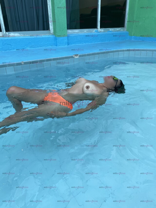 FOTOS DE LUNA, TU PUTA MAS BUENA, COGEMOS, Y GRITEMOS ESTE DIA DE PLACER