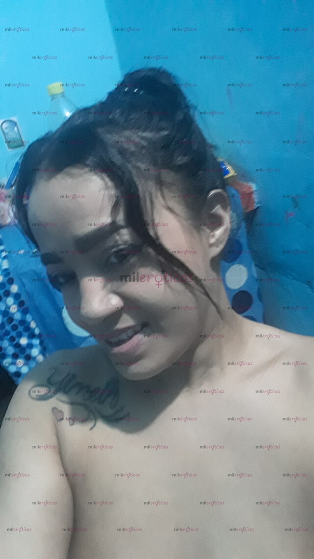 FOTOS DE PAISITA LINDA CALIENTE ARDIENTE EN LA CAMA COMPLACIENTE TIERNA