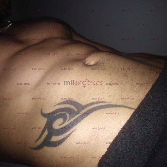 FOTOS DE JOVEN DEPORTISTA MUY MORBOSO DISPUESTO A COMPLACERTE