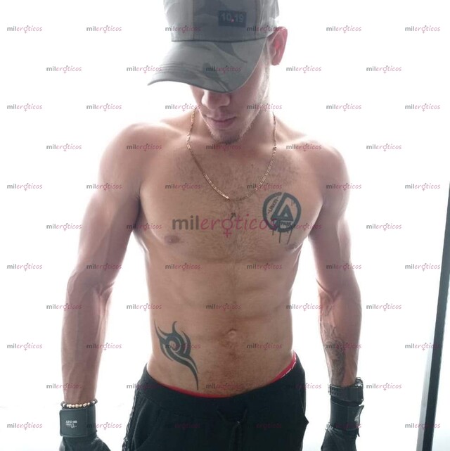 FOTOS DE JOVEN DEPORTISTA MUY MORBOSO DISPUESTO A COMPLACERTE