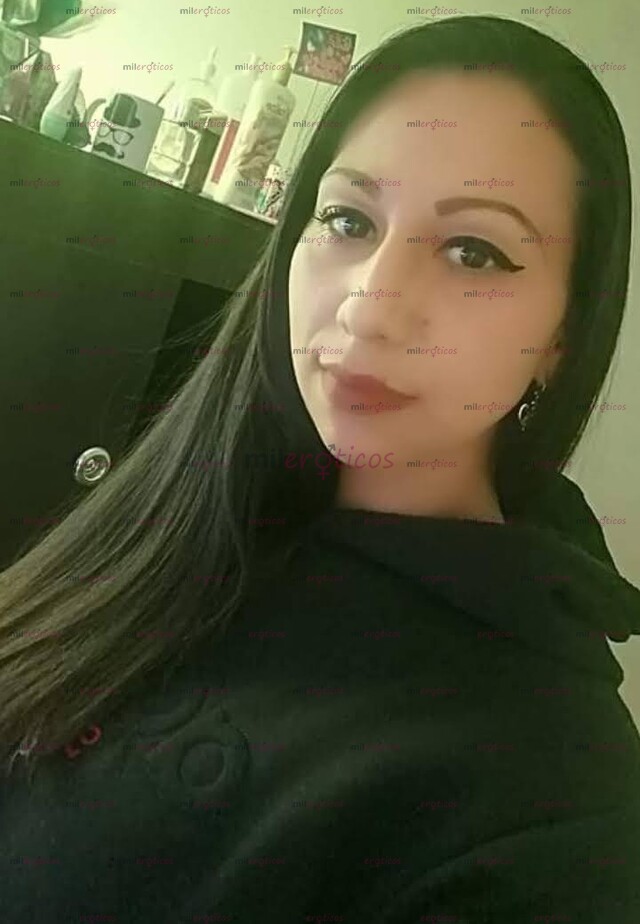 FOTOS DE LOS 3 SERVICIOS CON HERMOSA UNIVERSITARIA