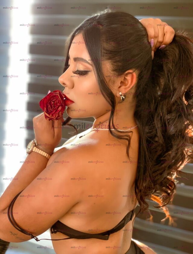 FOTOS DE AMOR HAZME GRITAR DE PLACER ME ENCANTA PASARLA BIEN..