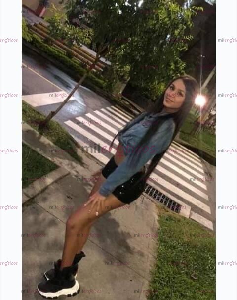 FOTOS DE MUY SEDUCTORA PROVOCATIVA DELICIOSA TENTACIÓN DIVINA