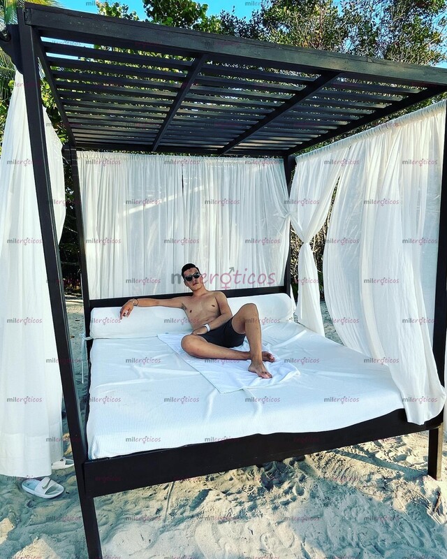 FOTOS DE MASAJISTA. NO USUAL; SOLO HOY. UNIVERSITARIO..