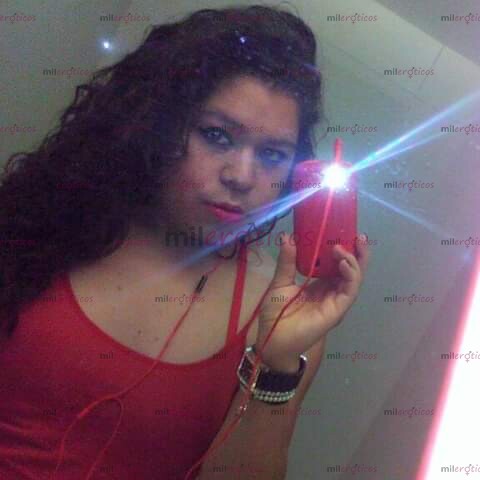 FOTOS DE SOY UNA CHICA MUY CALIENTE Y COMPLACIENTE AL ATENDER A MI CLIENTE