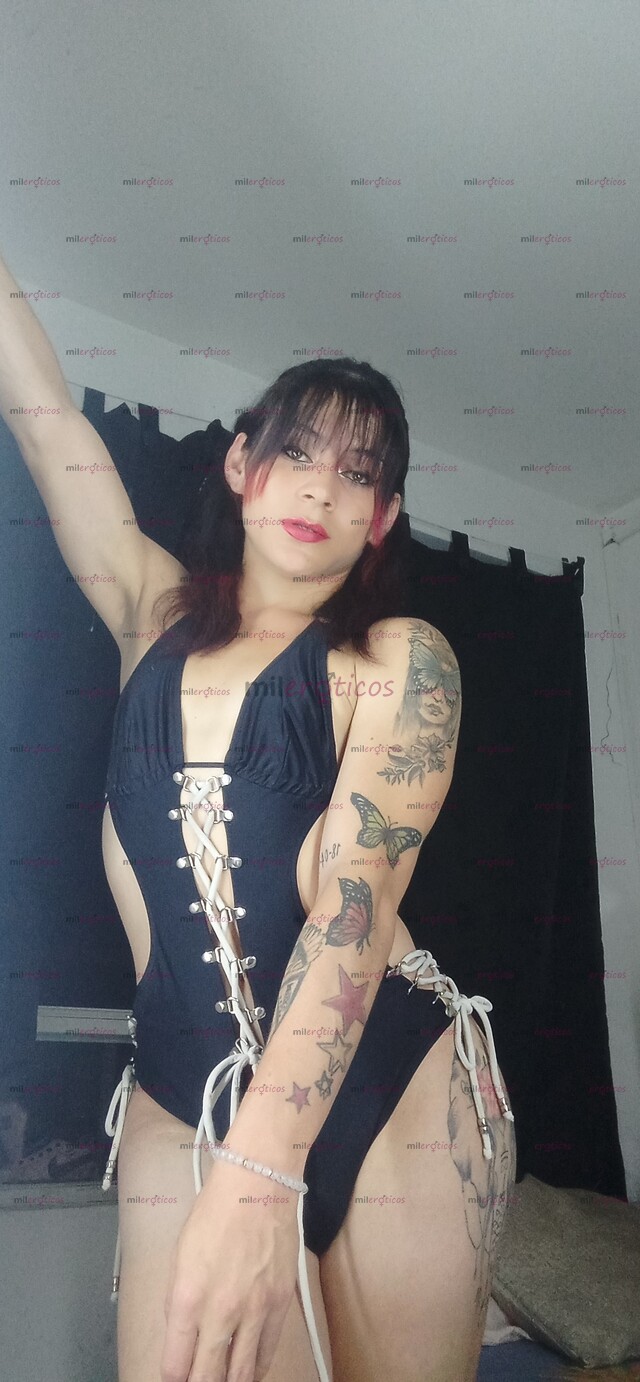 FOTOS DE HOLA SOY MARÍA NICOL. ENVUELTO BÚSCAME NO TE QUEDES SIN TU TROYA