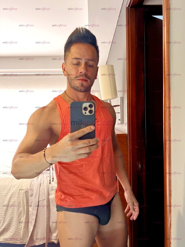 FOTOS DE THOMAS COMPLACIENTE COLOMBIANO DISCRETO PARA CABALLEROS