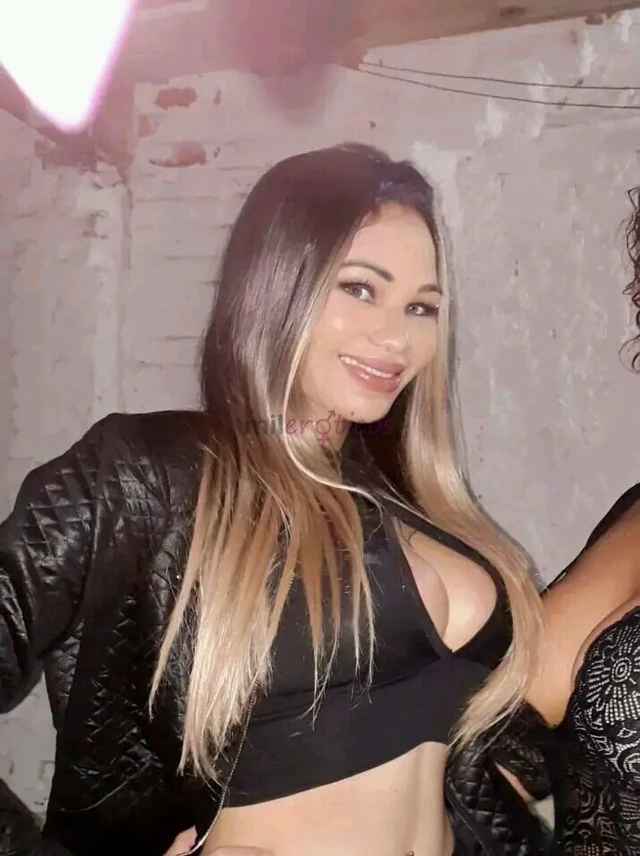 Carinhosa sexy estilo sua namoradinha toda tatuada sou super carinhosa signl de aries por favor so envie msg se for realmente marcar nao vamos perder...