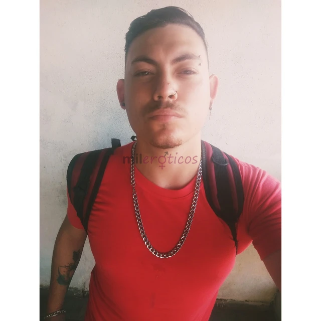 Branquinho safado e liberal amp faco massagem relaxante e tantrica podendo ter finalizacao amp possuo local seguro e discreto proximo a estacao de tre...