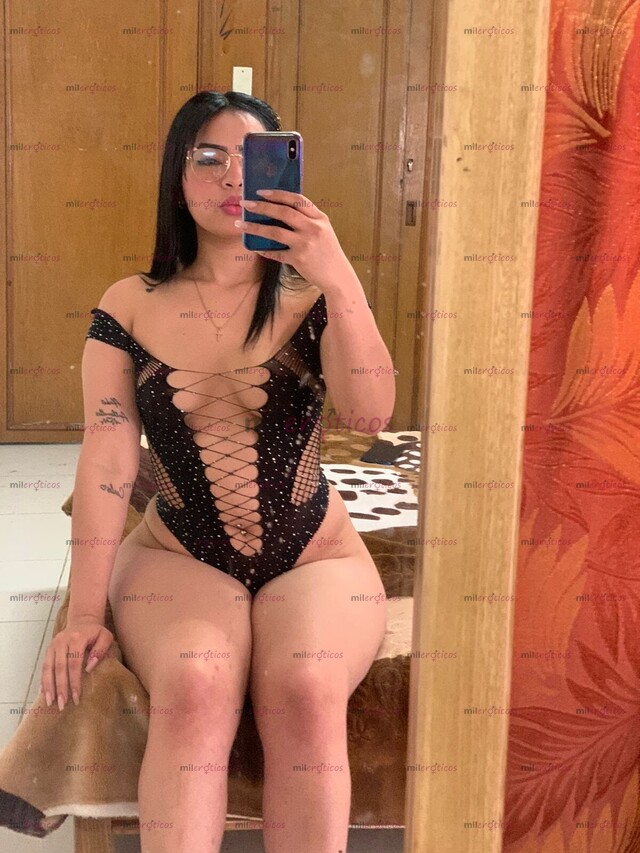 FOTOS DE SÓLO DOMICILIO, SOY ANNY DISPONIBLE PARA TI AMOR