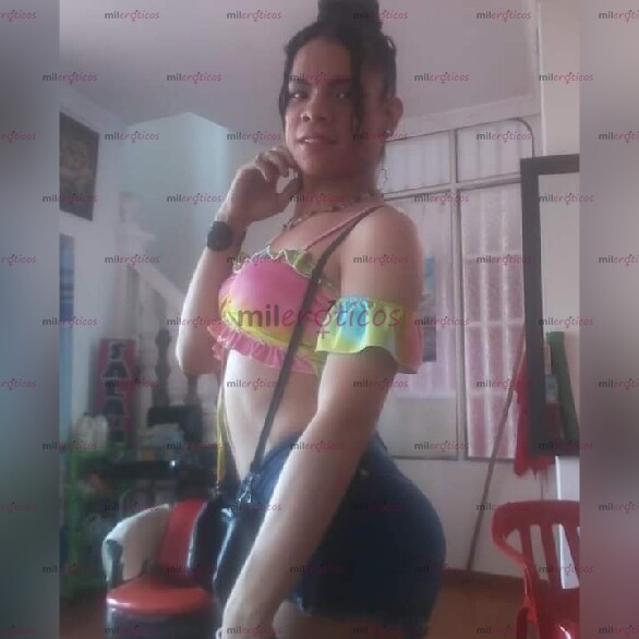 FOTOS DE AMOR TU FLACA CON GANAS DE OLER FUMAR TOMAR Y CULIAR AL MÁXIMO VOLVERNOS PUTAS