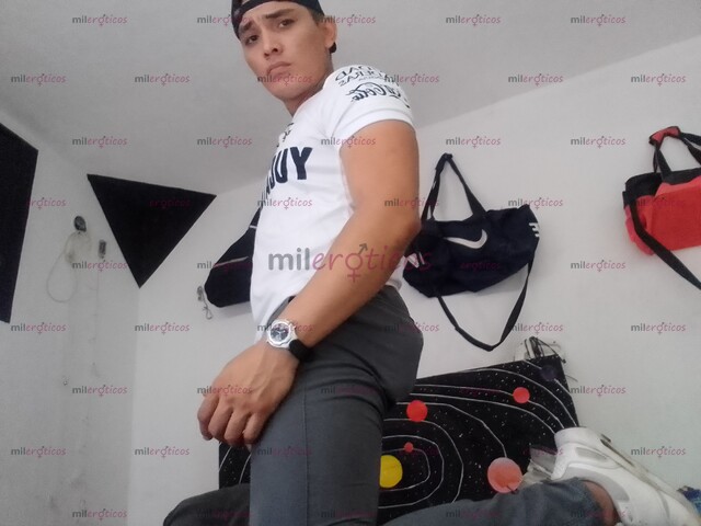 FOTOS DE YO SOY TU HOMBRE, YA NO BUSQUES MÁS, CONÓCEME Y DISFRUTA