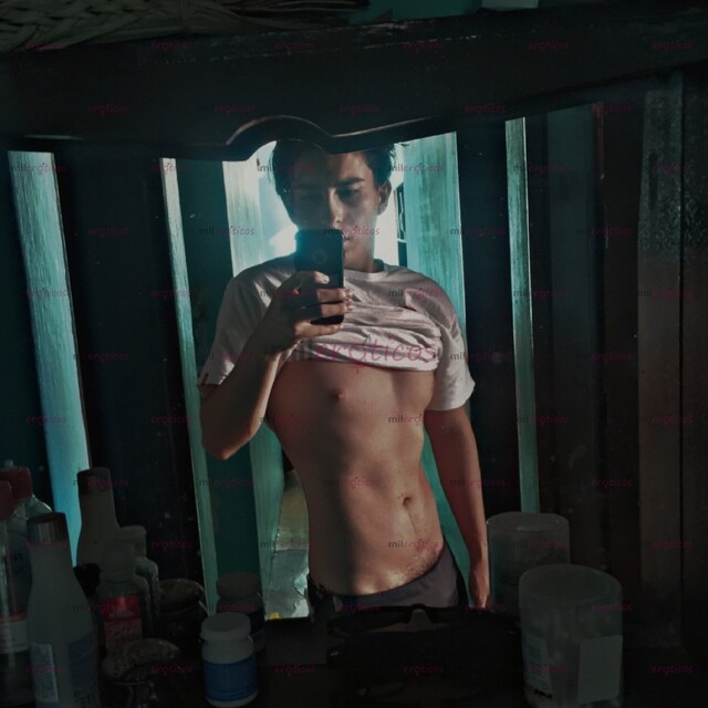 FOTOS DE MACHITO SUMISO Y OBEDIENTE CIEN POR CIENTO PASIVO