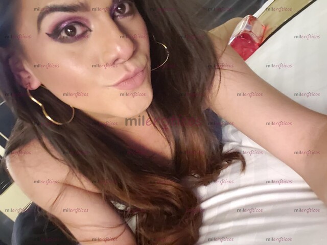 FOTOS DE COMPLACIENTE TRÍOS FUMES FIESTA PASEMOS MOMENTOS INCREÍBLES