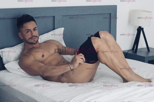 FOTOS DE ATRACTIVO JOVEN MASCULINO ACOMPAÑAMIENTO PROFESIONAL EN CANCUN