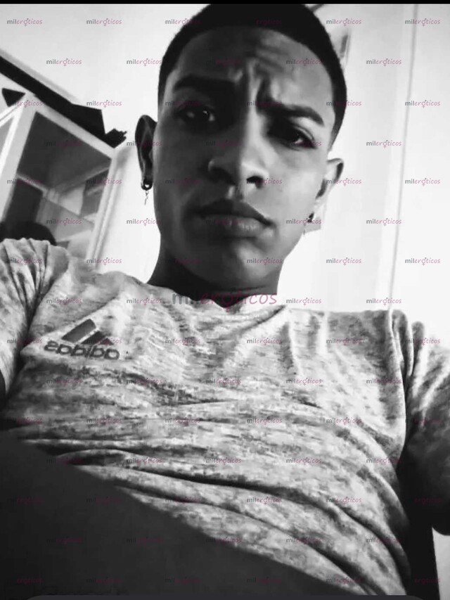 FOTOS DE NEGRO VERGÓN CON 21CM , VERSÁTIL CON GANAS DE CULO