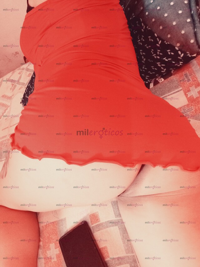 FOTOS DE ESTA NENA TE ESPERA PAPI PARA HACERTE GOZAR COMO TE LO MERECES ME ENCANTA COJER