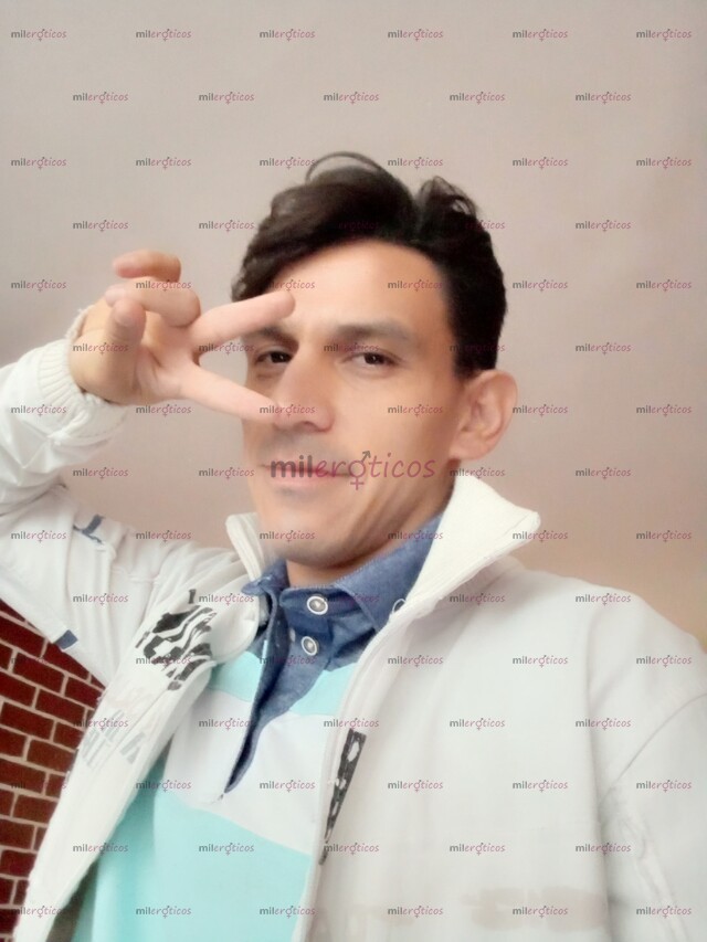 FOTOS DE CALIENTE ,SEXUAL ,ATLÉTICO ,BIEN PARECIDO Y BIEN RICO