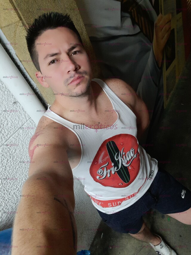 FOTOS DE GALERIAS 23 CON 54 MACHO BISEXUAL 100%ACT Y VARONIL,DOTADO, RUDO, CON SITIO