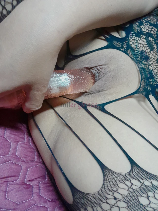 Hermosa venezolana muy caliente dispuesta a complacerte en todas tus fantasias besos caricias trato de pololo beile erotico mas masaje sexo oral mutuo...