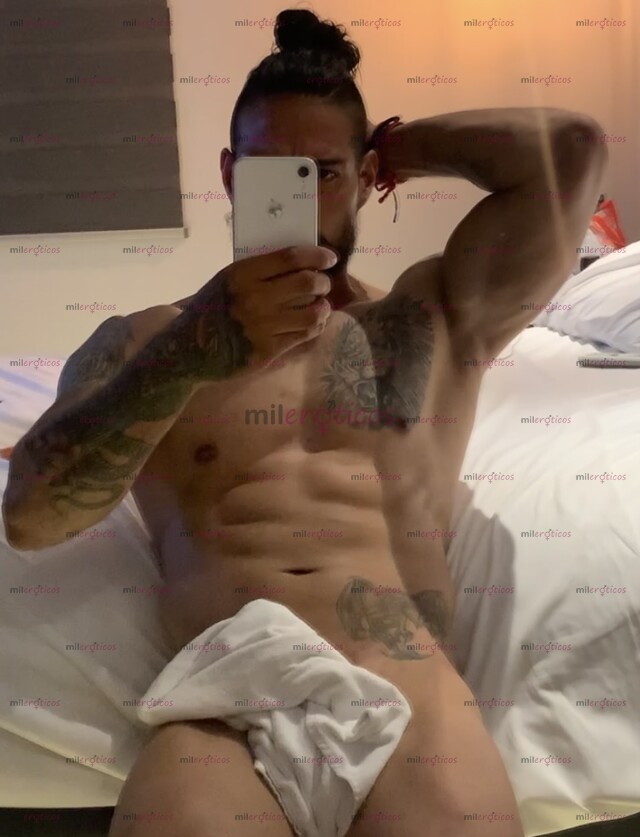 FOTOS DE COLOMBIANO SWINGER DISPONIBLE EN GUADALAJARA!!!!!