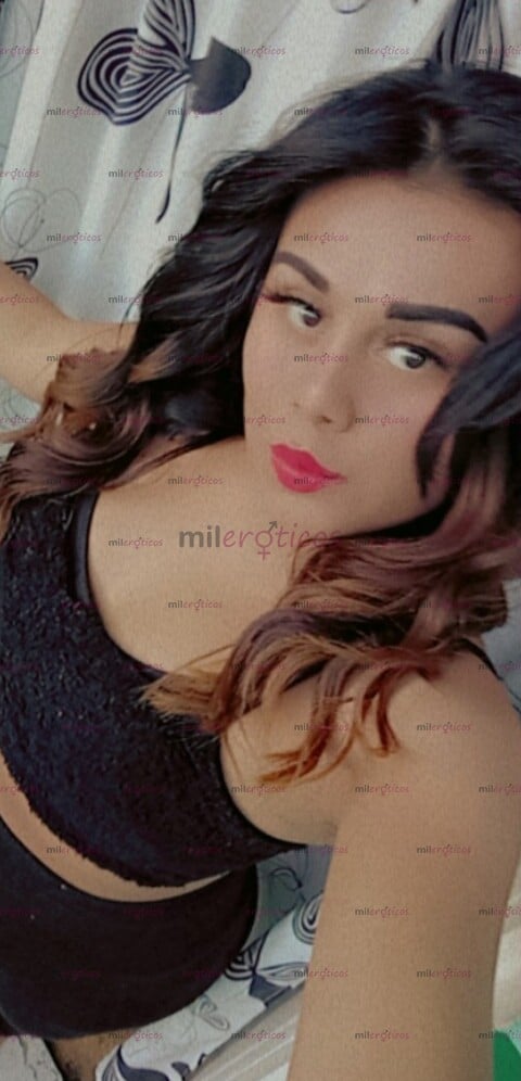 FOTOS DE NATALY MORENITA SEXY, COGEME O TE COJO, DISPUESTA A COMPLACERTE PAPITO