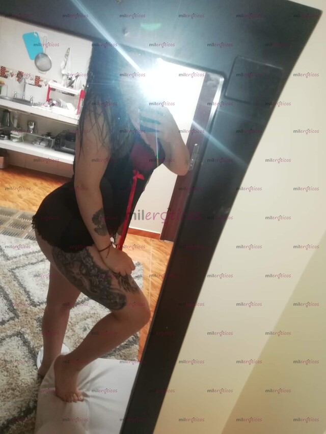 FOTOS DE SAMANTHA LINDA HOVENCITA RUBIA, OJOS VERDES