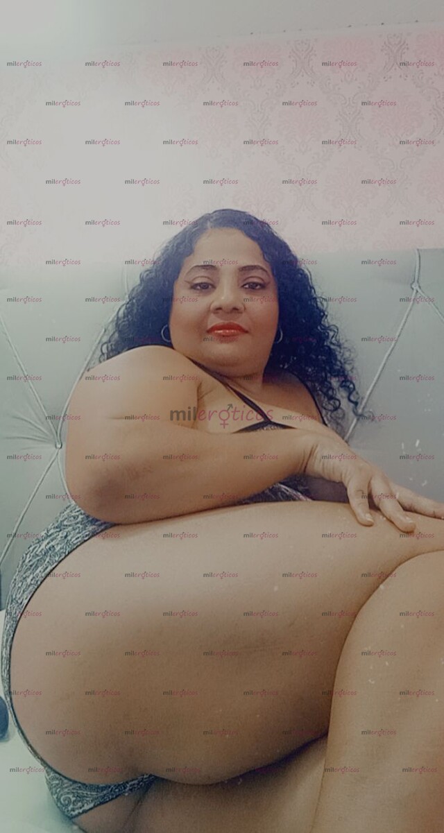 FOTOS DE AZUL ROJAS UNA GORDITA ARDIENTE TU MEJOR COMPAÑÍA