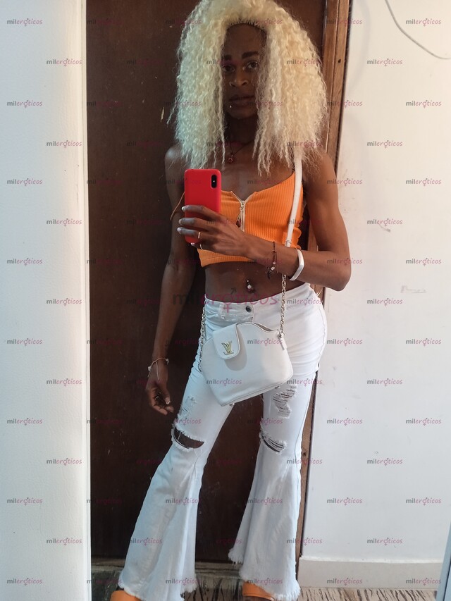 FOTOS DE VIOLETA MUY COMPLACIENTE SIN AFÁN DESCOMPLICADA ACT Y PAS