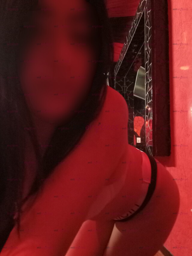 FOTOS DE KARLA UNA NENA MEGA DELICIOSA PRUÉBAME RICO DE PIES A CABEZA