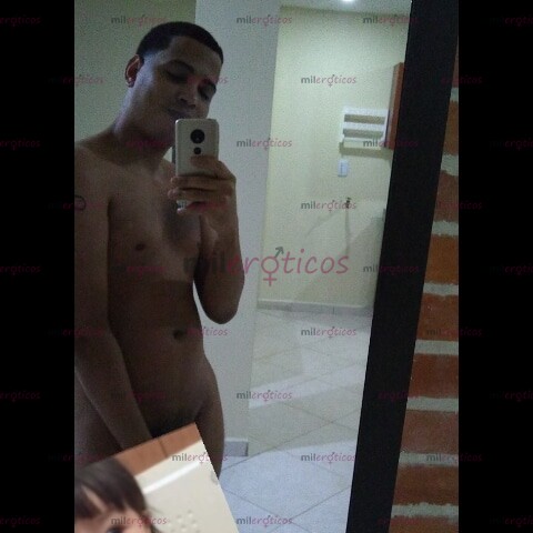 FOTOS DE VENEZOLANO MORENO ARDIENTE EN MEDELLIN COMPLACE ES MI MISIÓN